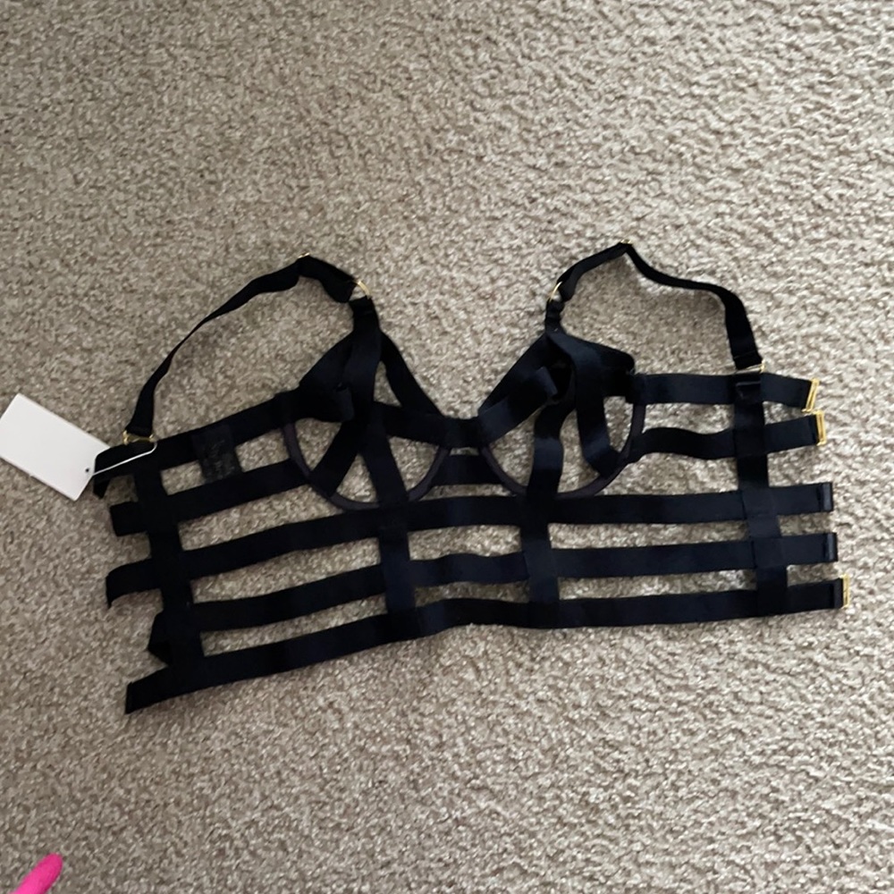 BRAND NEW Black bandage crop top